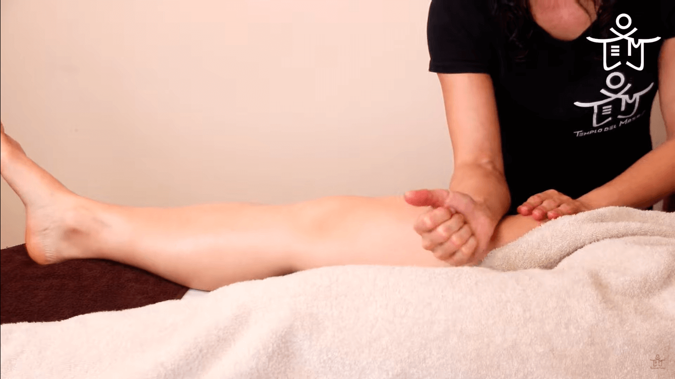 Masaje descontracturante para las piernas