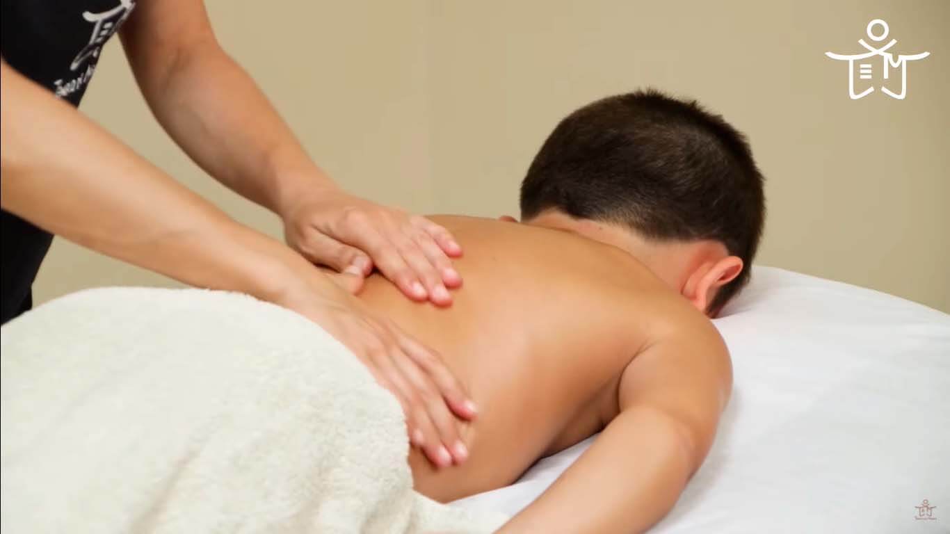 Aprender a dar masajes a mi hijo