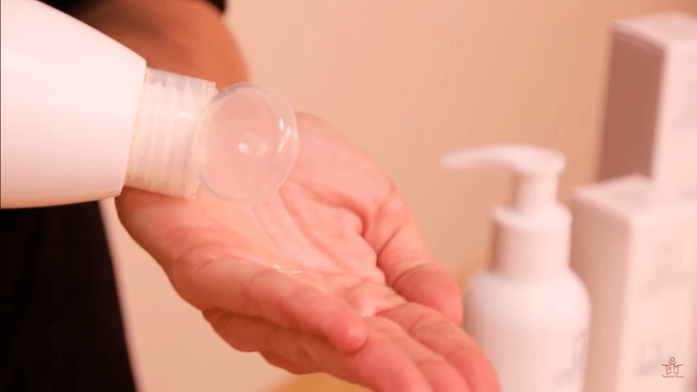Beneficios de los limpiadores faciales