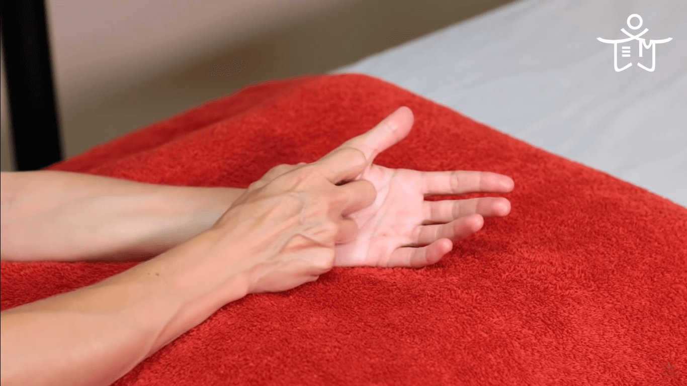 Cómo disminuir el dolor de las manos con masaje