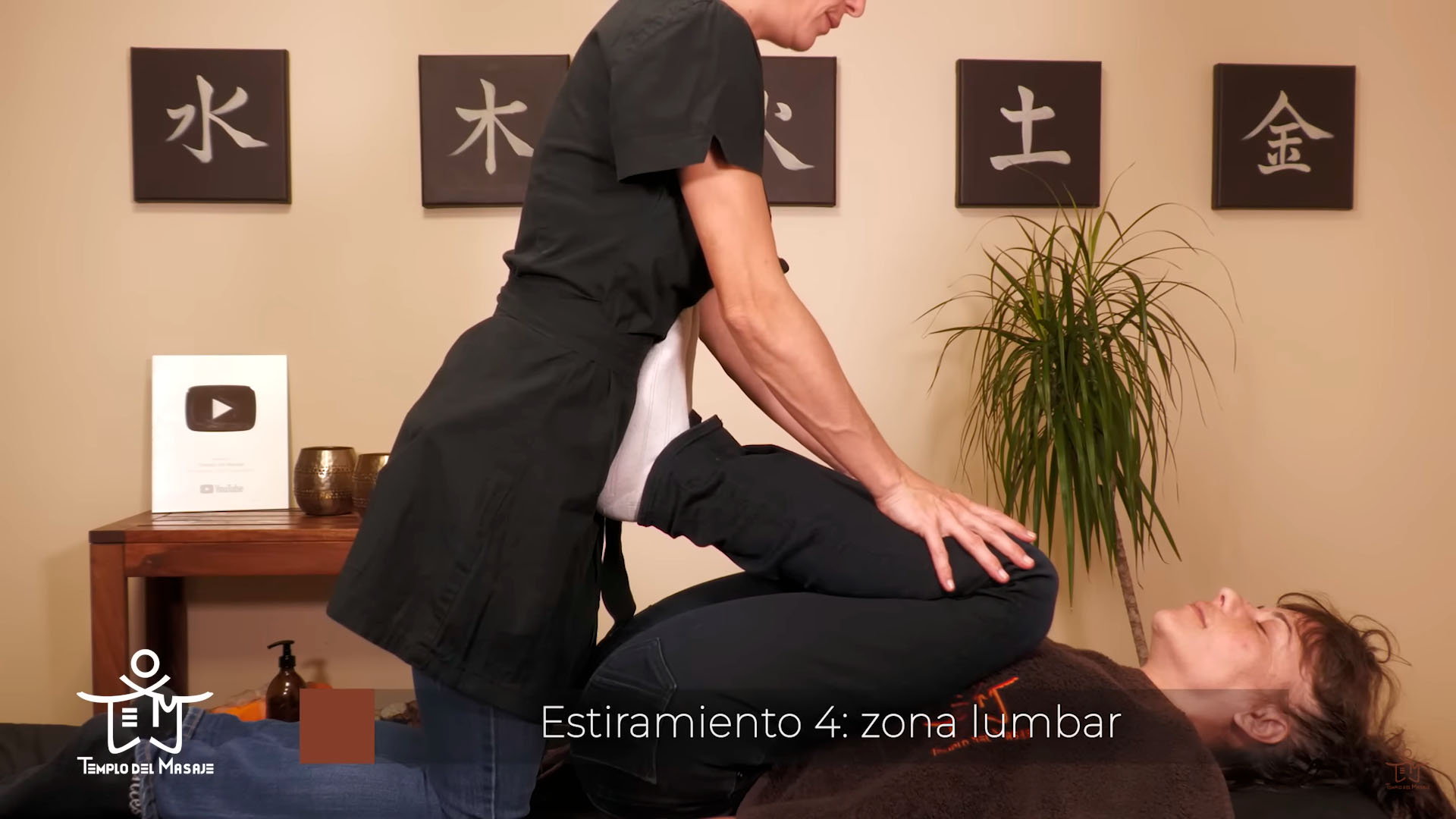 Posturas de estiramiento para reducir el dolor de espalda
